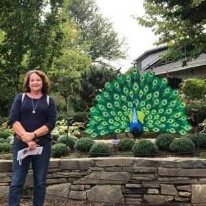 Meet your Posher, Sharon